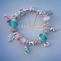 Pandora Bracelet Summer Theme, Summer Pandora Bracelets, Preppy Pandora Bracelet, Summer Pandora Charms, Things To Collect, Disney Pandora Bracelet, Pandora Bracelet Charms Ideas, Girly Bracelets, Pandora Bracelet Designs