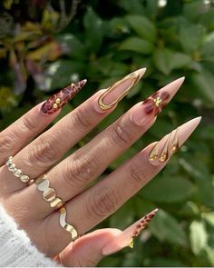 Uñas Ideas, Diy Acrylic Nails, Classic Nails, Nails Inspo, Gold Nails, Cute Acrylic Nails, Gold Design, Simple Nails, Nail Inspo