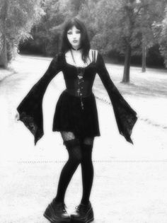 Mesh Goth Outfit, Black Lace Gothic Dress, Goth Princess Aesthetic Outfits, Mopey Goth Aesthetic, Romantic Goth Outfit Ideas, Goth Outfits Trad, Trad Goth Outfits 80s, Goth Outfits Inspiration