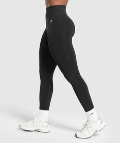 Gymshark Everyday Seamless Leggings - Black | Gymshark Gym Shark Outfit, Gymshark Outfit, Activewear Photoshoot, Gym Shark, Soccer Outfits, Light Exercise, Gymshark Women, Gym Fits, Gymshark Leggings