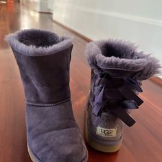 Great Condition. Size 4. Dark Purple. Purple Pointed Toe Winter Boots, Purple Winter Slippers With Round Toe, Winter Boots Purple, Purple Uggs, Ugg Boots Purple, Cozy Purple Winter Socks, Shoes Ugg, Winter Rain, Ugg Shoes