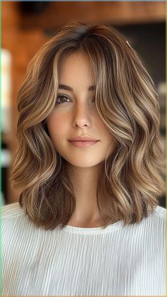 The Classic Lob for wavy hair offers a timeless, versatile look that’s perfect for 2024. Its elegant length and natural texture create a effortlessly chic style. Click the pin and follow us for more classic hair inspiration! #ClassicLob #WavyHair #ShortHairstyles #HairTrends2024 #TimelessStyle Soft Curls For Shoulder Length Hair, Bridesmaid Hair Blowout, Soft Waves Medium Hair, Wedding Hair Style Half Up Half Down Medium Length, Medium Length Hair Styling Ideas, Lob Hairstyles 2024, Short Hair Wavy Natural, Big Curls For Short Hair, Elegant Waves Hairstyles