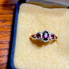 Elegant Diamonds And Garnets 10k Gold Ring. 2.43 Grams. This Ring Is Stunning. Very Classy. Free Shipping Diamond Ring Gold, Garnet And Diamond Ring, 10k Gold Ring, Jewelry Beautiful, 6 Rings, Ring Color, Jewelry Rings Diamond, Gold Diamond Rings, Ring Gold