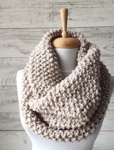 Custom Style Scarf - Chunky Knit Scarf Cowl Scarf Knit Infinity Scarf Womens Scarves Fall Winter Fas Mens Knitted Scarf, Chunky Knit Scarf, Chunky Knit Scarves, Cozy Accessories, Fall Scarves, Scarf Knitting Patterns, Cowl Scarf, Knit Infinity Scarf, Circle Scarf