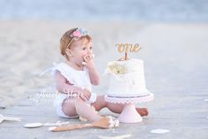 Pastel Cake Smash, Adventure Cake, Moana Birthday Decorations, Cake Photoshoot, Baby Cake Smash