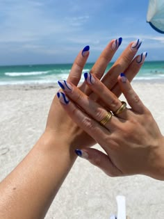 Trending Summer Nails 2023 Blue, Trendy Nail Art Blue, Nails For Dubai Vacation, Acrylics For Vacation, Vacation Nails Blue And White, Cute Vacation Nails Acrylic, Nail Ideas Vacation Summer, Greece Style Nails, Nails Inspiration Blue And White