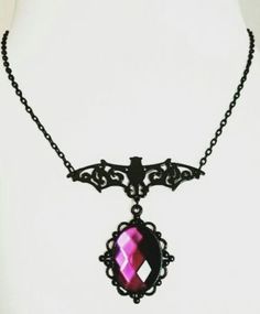 Black Vampire Style Pendant Jewelry, Black Vampire Pendant Jewelry, Gothic Purple Metal Jewelry, Gothic Purple Jewelry For Halloween, Purple Gothic Jewelry For Formal Occasions, Gothic Purple Jewelry For Formal Occasions, Purple Metal Jewelry For Halloween, Gothic Purple Necklace For Party, Purple Gothic Necklace For Party