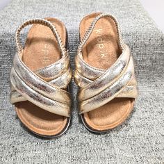 Girls Kidpik Sandal Gold Soft Padded Straps Bed Of Shoe Is Suede Comfortable For Wear Size 7m Tags Summer Wear Play Time Out With Family Dressey Cheap Playful Slide Sandals, Cheap Casual Sandals For Play, Toddler Sandals Girl, Girls Sandals, Time Out, Summer Wear, Play Time, Flip Flop Sandals, Kids Shoes