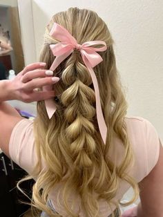 Half Pony Hairstyles, Pony Hairstyle, Half Pony, Pony Hairstyles, Bow Hairstyle, Ribbon Hairstyle, Half Updo, Hair Game