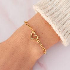 Heart Paper Clip, Heart Paperclip, Paper Clip Bracelet, Heart Anklet, Pura Vida Bracelets, Modern Accessories, Heart Chain, Wire Wrapped Rings, Head Over Heels