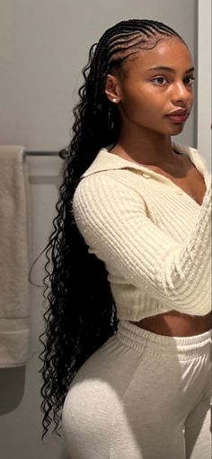 Feed in braids + curls Cute Summer Braids For Black Women, Hairstyles For Summer Braids, Types Of Hairstyles For Black Women, Hairstyles 2024 Black Women, Medium Size Braids Hairstyles, Unique Braiding Hairstyles, Hair Inspo For Black Hair, Braids Summer 2024, Human Hair Braid Styles