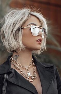 Hair Color For Platinum Blondes, Angled Haircut Short, Platinum Blonde Chin Length Hair, Lob Haircut Grey Hair, Short Blonde Gray Hair Color Ideas, Short Assymetrical Hair With Bangs, Short Hairstyles For Fall 2023, 2023 Long Pixie, Women’s Shirt Haircut