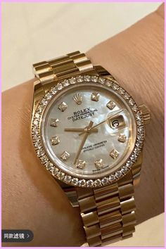 #watch Watches Women Fashion Classy, Gold Watch Aesthetic, Gold Rolex Women, Expensive Jewlery, Maquillage Yeux Cut Crease, Gold Rolex