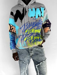 Weißer Oversize Graffiti Hoodie – Streetwear-Highlight! – Ablukaonline Grey Hoodie, Sweatshirts