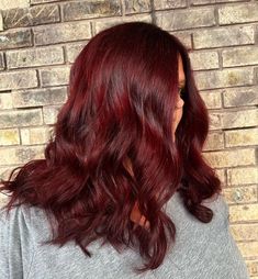 Red Hair Wavy, Haircut Inspo, Dye Ideas, August 22, Hair Dye, Hair Colors, Fall Hair, Wavy Hair