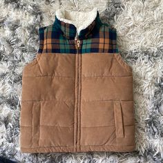 New Never Worn Fleece Lined Vest Boys Brown Vest, Fleece-lined Outerwear For Playtime In Fall, Fleece-lined Outerwear For Fall Playtime, Fall Outerwear With Fleece Lining For Playtime, Fleece Outerwear For Winter Playtime, Brown Vest, Kids Fleece, Navy Jackets, Navy And Brown