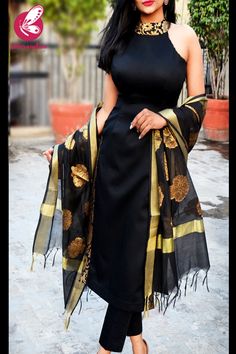 Black Dress Kurti Design, Black Kurtis Design, Black Chudi Set, Black Dupatta Outfit, Black Patiyala Suits Designer, Black Dupatta Designs Ideas, Black Brocade Dupatta, Heels With Black Dress, Black Kurti Outfit