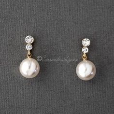 Hanging Pearl Earrings, Classic Pearl Drop Earrings For Wedding, Pearl Hanging Earrings Gold, Classic Hypoallergenic Pearl Earrings For Wedding, Classic Pearl Chain Bridal Earrings For Wedding, Classic Bridal Earrings With Pearl Pendant For Wedding, Classic White Pearl Bridal Earrings, Classic Formal Bridal Earrings With Pearl Chain, Classic Bridal Pearl Chain Earrings For Wedding