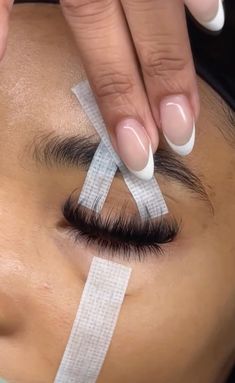 Lash Extensions Strip Lash Look, Best Lash Extensions, Perfect Eyelashes, Lash Extensions Styles, Hello Kitty Accessories, Eyelash Extentions, Best Lashes, Makeup Obsession