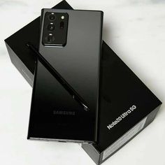 the new samsung note 9 is in its box