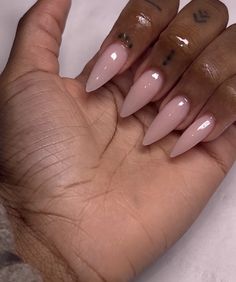 Sheer Pink Nail Design, Halter Top Bodysuit Outfit, Sharp Oval Nails, Round Stilleto Nails Short, Pink Pointy Acrylic Nails, Natural Almond Nails Black Women, Almondetto Acrylic Nails, Medium Stelito Nails, Short Almond Acrylic Nails Birthday