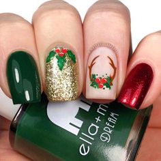 10 Holiday Manicures - Alyce Paris Santa Nails, Red Christmas Nails, Nails 2020