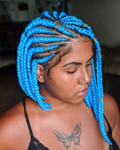 Natural Dark Hair, Hairstyles For Ladies, Lemonade Braids, Short Red Hair, Side Braid Hairstyles, Braided Hairdo, Goddess Braids Hairstyles