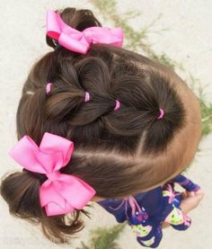 a fresh, chic coif will accent the Pretty of any woman. Bow Bow, Bow Top, Almond Nail, Nails For Kids, Html5 Css3, Prom Nails, Hairstyles For School, Hairstyles Haircuts, The Pretty