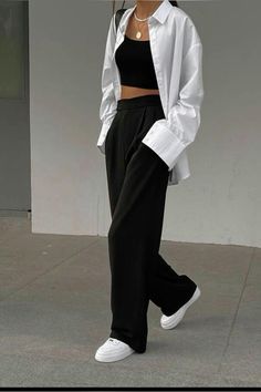 Black Baggy Dress Pants Outfit, Feminine But Masculine Outfits, Avant Garde Outfit Ideas, Abs Outfit, All Black Outfit Summer, Tom Outfit, 2024 Clothes, Queer Fashion, Coron