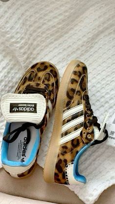 Leapord Print Sambas, Leopard Print Sambas, Cheetah Sambas, Leopard Sambas, Cheetah Adidas, Adidas Animal Print, Summer Shoes Sneakers, Adidas Leopard