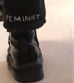 Feminist Aesthetic Outfit, Tumblr Punk Aesthetic, Punk Women Aesthetic, Punk 90s Aesthetic, Christian Punk Aesthetic, Punk Style Aesthetic, 90s Riot Grrrl Fashion, Riot Girl Outfits, Punk Feminist Art