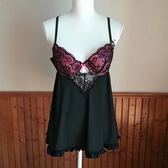 Nwot Black/Pink Rene Rofe Nightie Size Large. Brand New Without Tags And Comes From My Smoke Free And Pet Free Home. This Has A Full Lightly Padded Bra. Pink Camisole For Nightwear, Night Sleepwear With Lace Trim And Underwire, Pink Stretch Sleepwear For Night, Pink Underwire Sleepwear, Pink Coquette Sleepwear For Night, Pink Coquette Sleepwear, Padded Bra, Women's Intimates, Black Pink