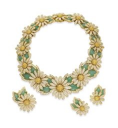 THE DAISY PARURE A SUITE OF DIAMOND, COLORED DIAMOND AND CHRYSOPRASE "REINE MARGUERITE" JEWELRY, BY VAN CLEEF & ARPELS Price Realised   USD 746,500 Oscar Jewelry, Elizabeth Taylor Jewelry, Van Cleef And Arpels Jewelry, Liz Taylor, High End Jewelry, Daisy Necklace, Frou Frou, Jewelry Auction