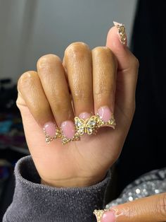 Short Classy Birthday Nails, Short French Nails With Pearls, Gold Freestyle Nails, Red Gold Nails Short, French Tip Nails With Crystals, Gold Nail Set Short, Gold Birthday Nails Short, Gold Bday Nails, Short Gold French Tip Nails