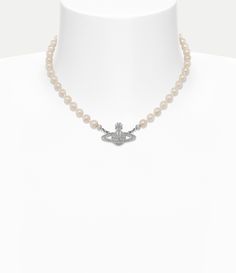 Mini Bas Relief Pearl Choker in platinum-crystal-pearl | Vivienne Westwood® 1987 Fashion, Vivienne Westwood Pearl Necklace, Vivienne Westwood Jewellery, Bas Relief, White Necklace, Harris Tweed, Pearl Choker, Swarovski Pearls, Crystal Pearls