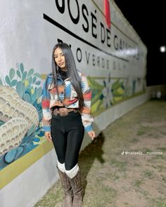 Bouji Outfits, Jaripeo Outfits Mexican Women, Jaripeo Outfits, Takuachita Outfits, Takuache Girl Outfits, Mexico Outfits, Cute Western Outfits, Western Ideas, Cute Cowgirl Outfits