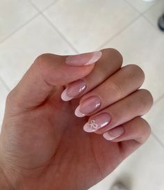 Nails Acrylic Girly, Pink Bow Acrylic Nails, Bow Acrylic Nails French Tip, Almond French Tip Nails With Bow, Simple And Classy Nails, Bow Pink Nails, Baby Pink Nails With Bow, French Tip Nails Bow, Pink French Tip Nails With Bow