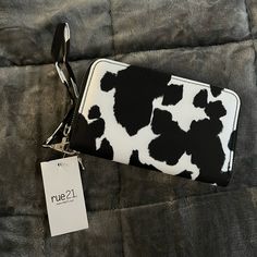 Nwt Rue21 Cow Print Wallet Trendy White Wallet With Card Slots, Trendy White Wallets With Card Slots, Trendy White Rectangular Wallet, Trendy White Wallet With Zipper Closure, Trendy White Wallets With Zipper Closure, Cow Print Stuff, Rue21, Cow Print, Wallets