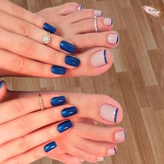 Blue Toe Nails With Design, Cruise Pedicure Ideas, Blue Toes Nails, Blue Manicure And Pedicure, Blue Pedicure Ideas, Blue Toe Nail Designs, Spring Toe Nail Colors Pedicures, Manicure Azul, Pedicure Azul