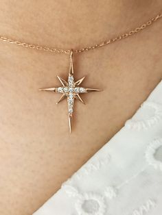 Collection : '' I see lots of stars but none of them is you'' 925 sterling silver 14K Gold Weight for 925 Silver : 2.80 gr (approximate) Weight for 14K Gold : 3.93 gr (approximate) FREE Fedex Express Shipping 2-7 business days to Worldwide ✦ Registered mail which require a signature ✦ We need your phone number for Fedex/TNT receipts. ✦ We can't send to PO BOX adresses. 8 Pointed Star, North Star Necklace, Starburst Necklace, Star Necklace Silver, Wear Necklaces, Fedex Express, Star Jewelry, North Star, Cuff Earrings