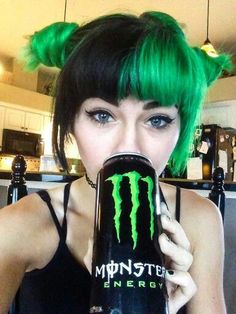 Punk Summer, Half Dyed Hair, Soft Grunge Hair, Lumpy Space, Split Dyed Hair, Color Streaks, Snakebites, Monster Energy Drink, Hair Color Streaks