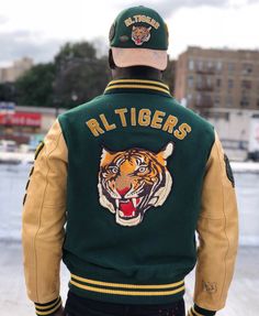 Tiger Jacket, Prom Jacket, College Jacke, Rugby Fashion, Mens Outdoor Jackets, College Jackets, Streetwear Jackets, Chic Fall Outfits