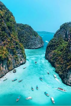 Ko Phi Phi, Phi Phi Islands, Thailand Travel Film, Paradise Travel, Bangkok Travel, Phi Phi Island, Destination Voyage, Ancient City, Amazing Travel Destinations, Travel Images