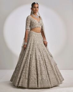 Silver Lehenga, Seema Gujral, Side Border, Raw Silk Lehenga, Zardozi Embroidery, Padded Blouse, Embroidered Lehenga, Embroidered Dupatta, Organza Dupatta