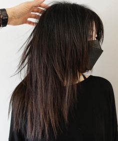 Long Textured Haircut Straight, Cool Asian Hairstyle, Layered Straight Hair Black Women, Straight Haircut With Layers, Wolf Cut Long Hair Straight, Long Asian Hairstyles, Asian Women Haircut, Straight Long Hairstyles, Jules Aesthetic