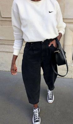 Neue Outfits, Outfits With Converse, Fashion Hacks Clothes, Fashion Mistakes, Looks Chic, Sporty Outfits, Looks Style, Winter Fashion Outfits