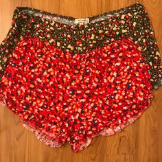 Cute Dainty Shorts. Green And Red With Flowers. Great For Wearing Around The House Or To The Beach! Two Sz:S Left. One Red One Green. Sale!!!! Sale!!!! All Items Marked With “3 For $20 ” Are 3 For 20$. To Purchase Please Add 3 Items With “3 For $20 ” In The Listing Title To A Bundle. I Will Send You An Offer For 20$. Stretch Red Floral Print Bottoms, Summer Floral Print Red Bottoms, Red Floral Print Summer Bottoms, Casual Red Floral Print Bottoms, Casual Red Stretch Pajama Shorts, Red Floral Print Short Length Bottoms, Sale Sale, Green And Red, Lady In Red