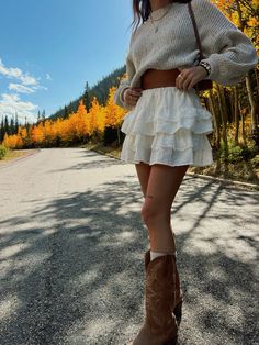 Cute outfit for fall Thanksgiving Outfit Cowboy Boots, Fall Fits With Cowboy Boots, Concert Outfits With Cowgirl Boots, Fall Outfits Cowgirl, Winter Outfits Cowboy Boots, Fall Denim Shorts Outfits, Feminine Cowgirl Outfits, Thanksgiving Outfit Cowgirl Boots, Thanksgiving Country Outfit