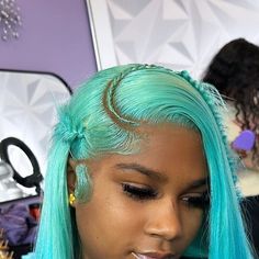 Self Taught Bayarea Hairstylist on Instagram: "Too cute fr 🤭 March books open boo come and bring me all colors and styles 🥰  • • •  #marchbookings #bayareawiginstallclass  #boldhold #bookme #lacetint #ykkaiididit #frontalwig #wiginstall #bayareahairstylist #oaklandhairstylist #bayareawigclass #2x6closurequickweave #wigs #sidepartwig #protectivestyles #2x6closure #1on1wigclass #bodywavehair #bayareabraider #haywardhairstylist #butterflybraid #closurequickweave #amazonwig #swoopwig #bayareahairstylist #bayareawiginstall #wigclass #oaklandwiginstall #wiginstall" Butterfly Braid On Wig, Bob With Braid, Bob Wig Hairstyles, Quick Weave Hairstyles Bobs, Future Hairstyles, Butterfly Braid, Black Hairstyles With Weave, Books Open