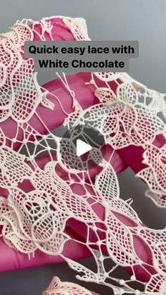 the video shows how to make lace with white chocolate